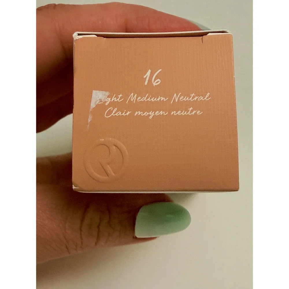Rare Beauty Foundation True‎ to Myself Matte Shade 16 Light Medium Neutral Peach